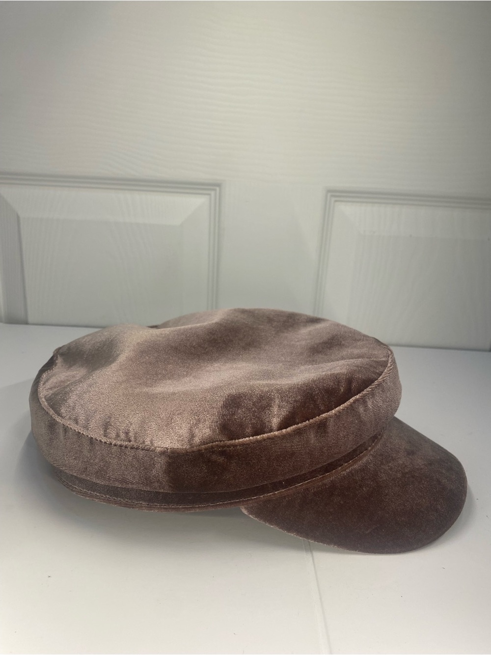 Free People Violet Purple Pink Velvet Velour One Size Newsboy Cap